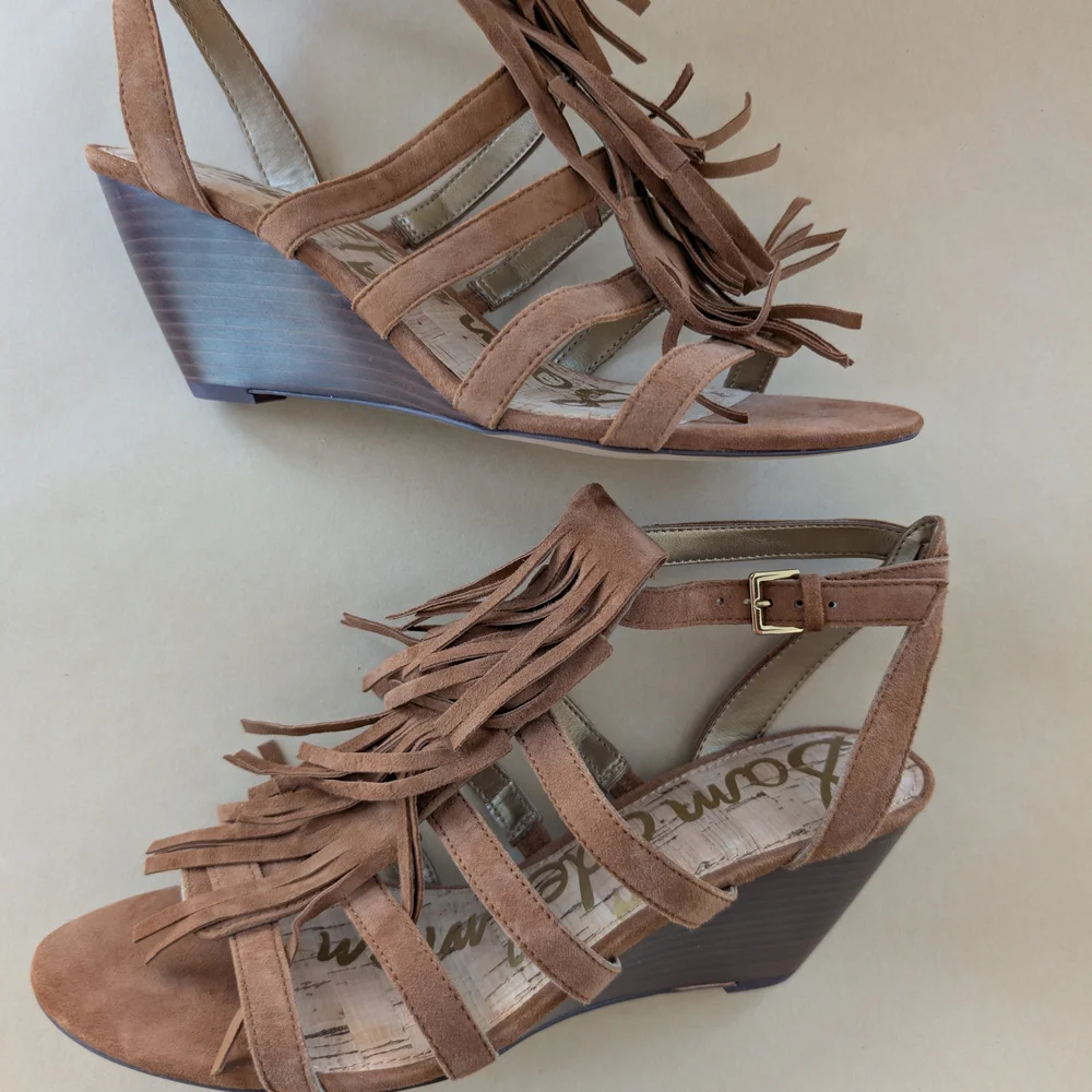 NWOT Sam Edelman Tan Fringe Sandals 8.5 - Picture 3 of 7